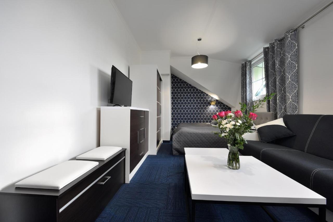 Hotel Agat Piotrków Trybunalski Esterno foto