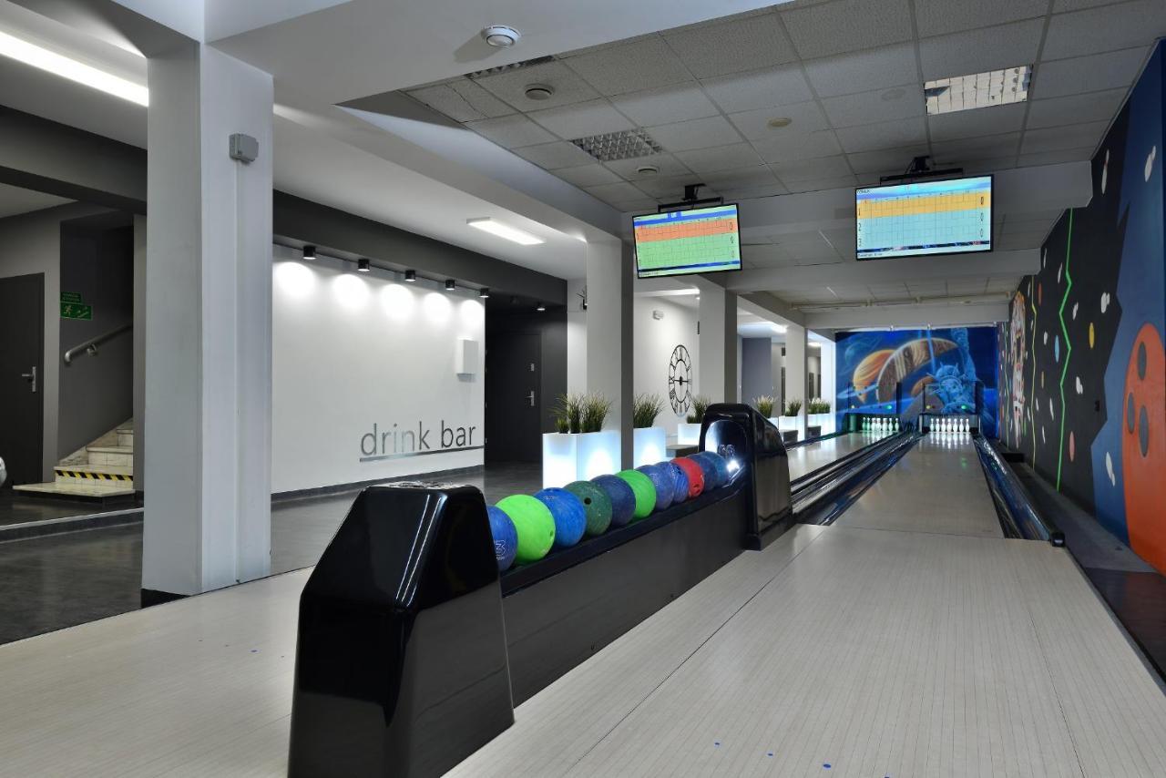 Hotel Agat Piotrków Trybunalski Esterno foto
