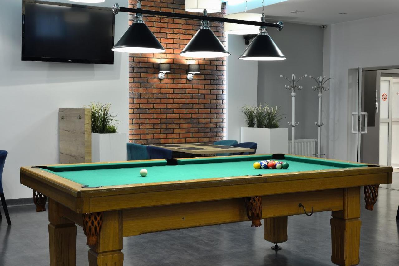 Hotel Agat Piotrków Trybunalski Esterno foto