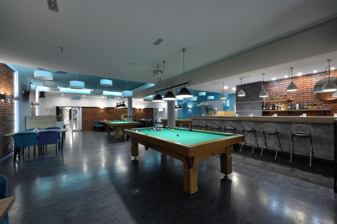 Hotel Agat Piotrków Trybunalski Esterno foto