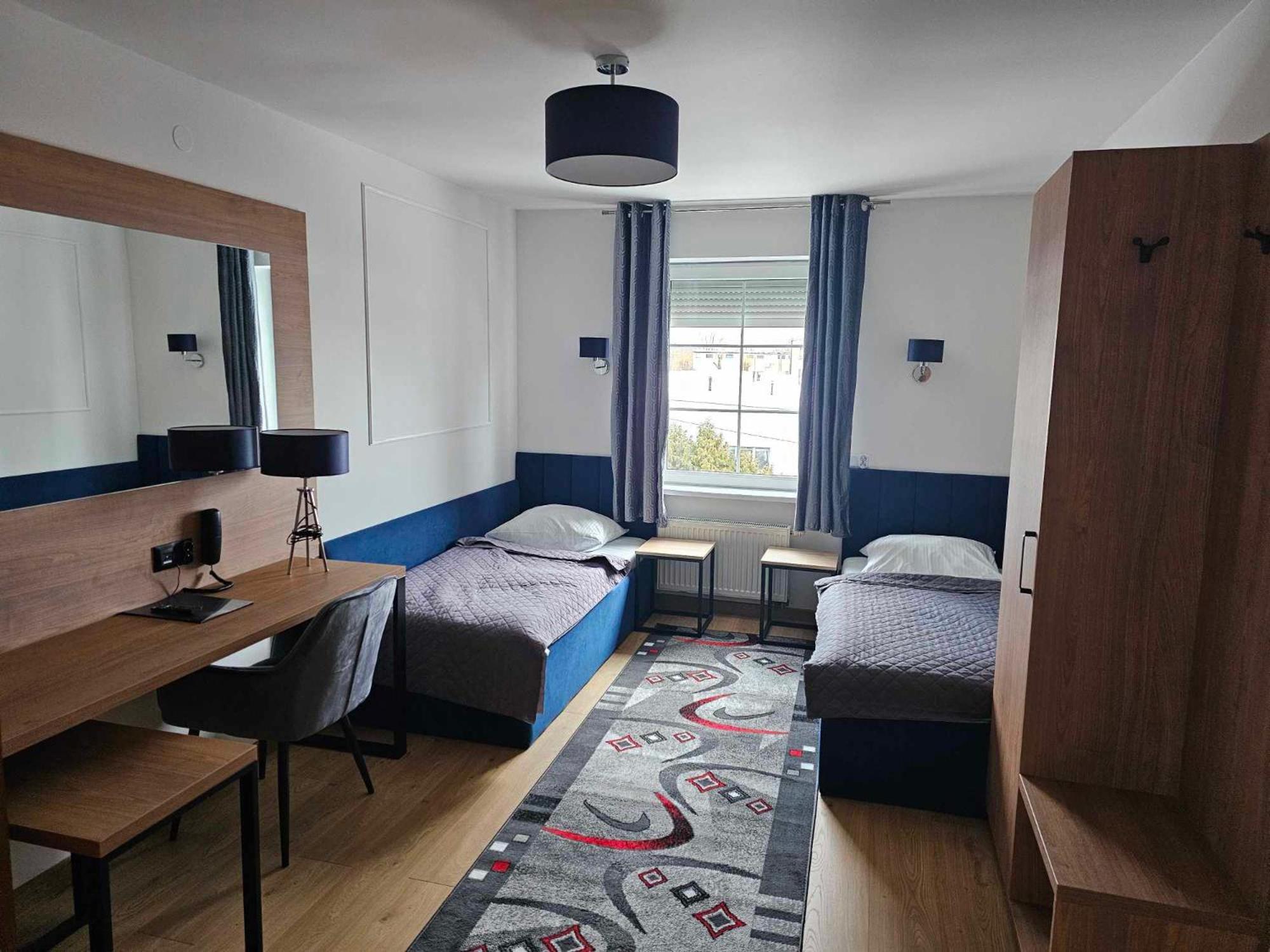Hotel Agat Piotrków Trybunalski Esterno foto