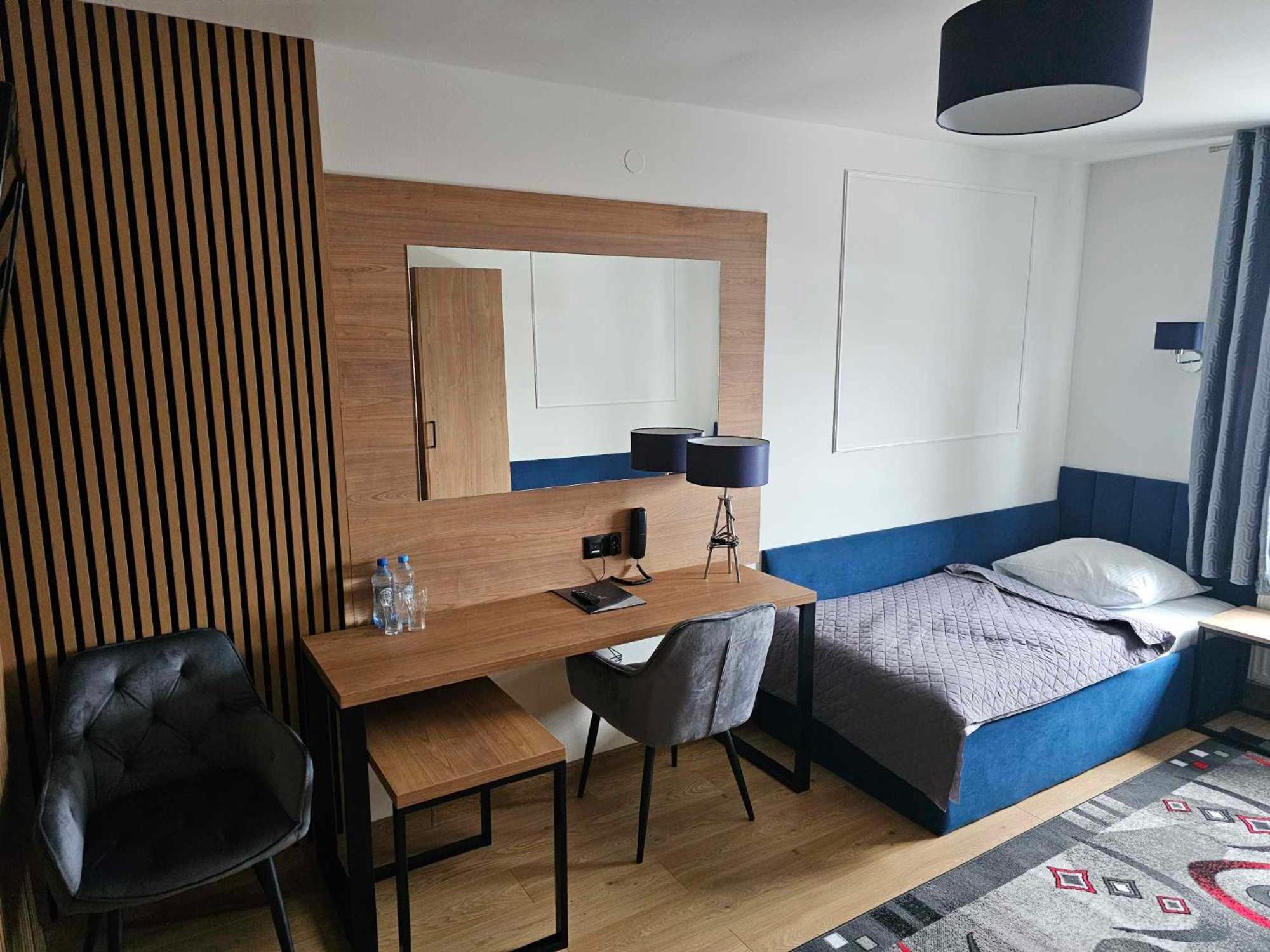 Hotel Agat Piotrków Trybunalski Esterno foto