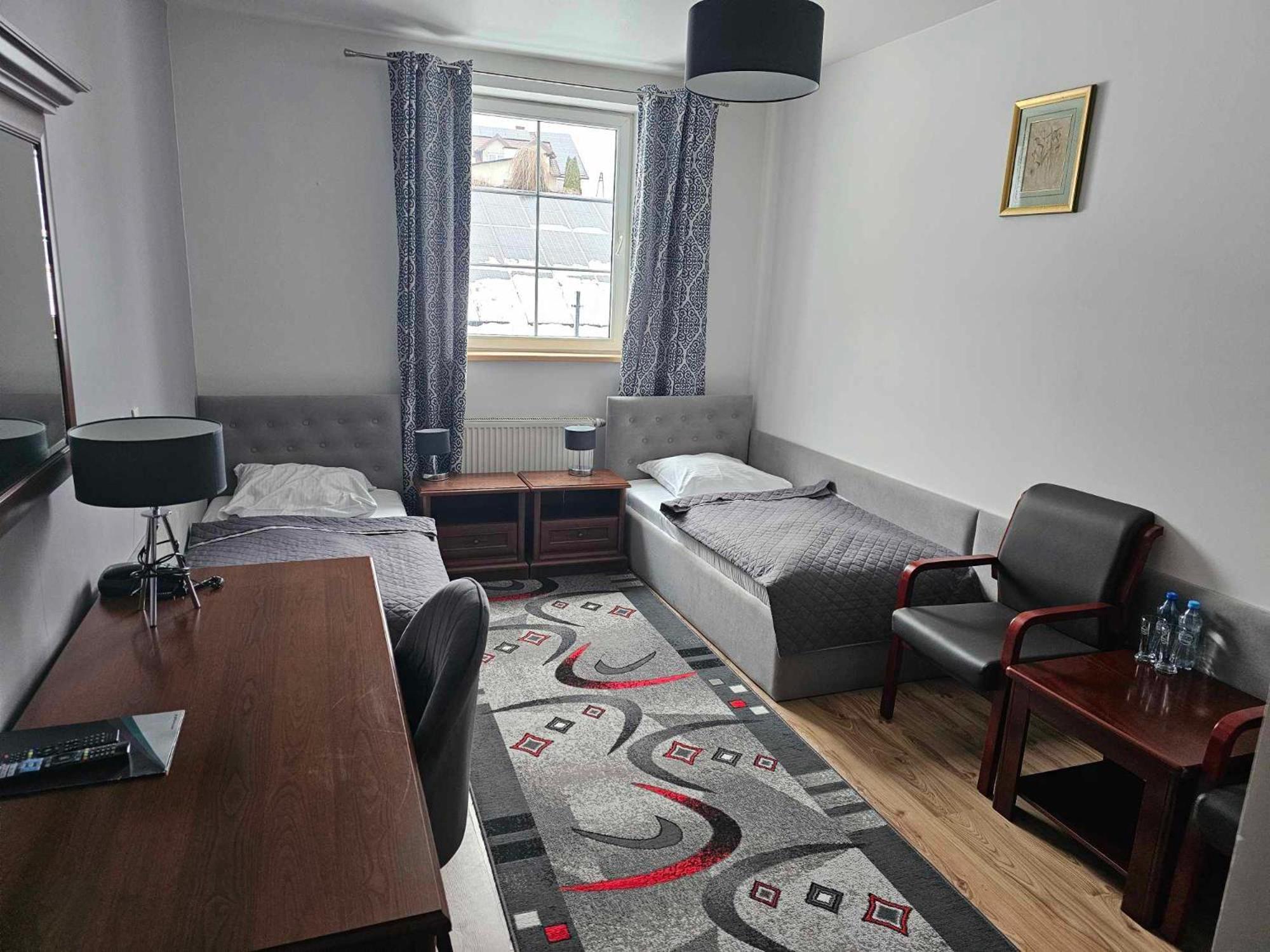 Hotel Agat Piotrków Trybunalski Esterno foto